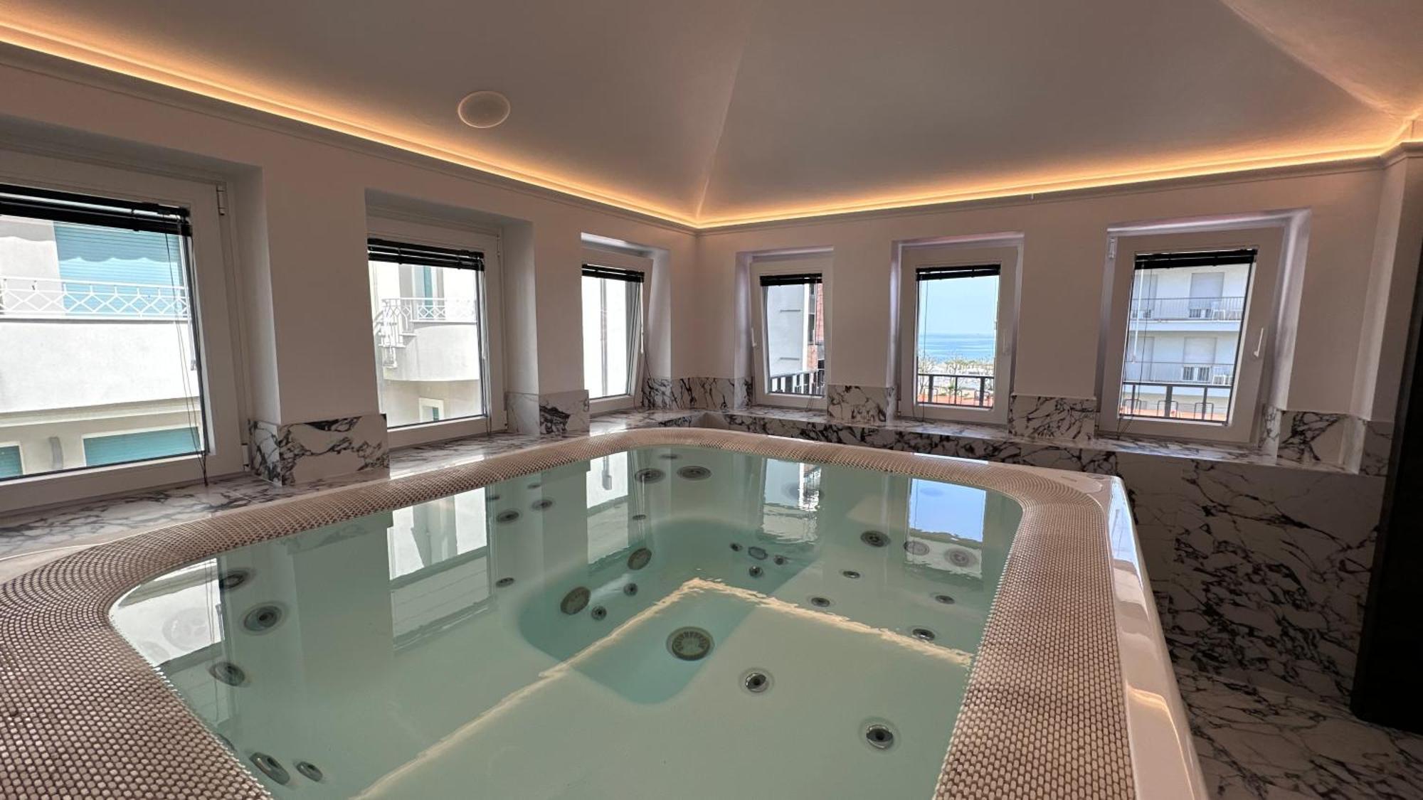Casa Riva Hotell Riccione Eksteriør bilde